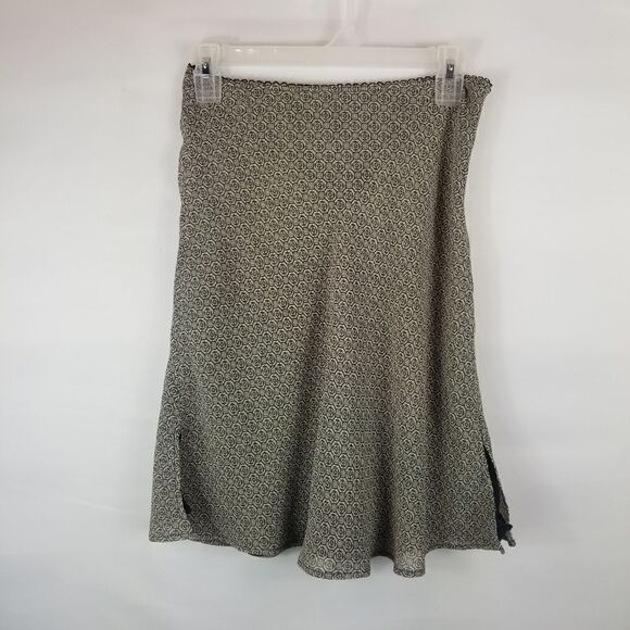 Old Navy A Line Skirt. Size 1. Black Tan. - Picture 12 of 12